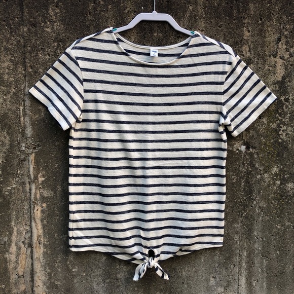 Old Navy Striped Tie Front Top - Picture 2 of 7